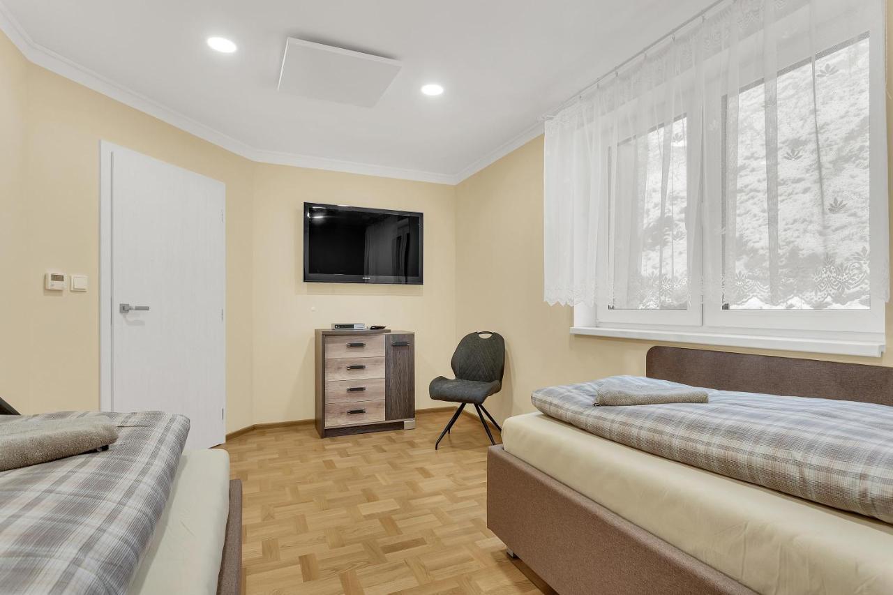 Apartmany Na Vyhledech Loučná pod Klínovcem Eksteriør bilde
